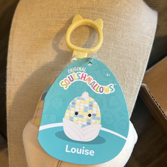 NWT! Louise the Corn Cob Squishmallow Clip Maize squishmallows keychain plush - Picture 3 of 3